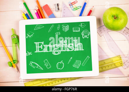 Englisch gegen Schüler Schreibtisch mit TabletPC Stockfoto