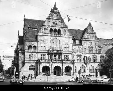 Geographie / Reisen, Deutschland, Bielefeld, Gebäude, Altstadthalle, Vorderseite, Alter Markt, Außenansicht, 1960er Jahre, Additional-Rights-Clearences-not available Stockfoto