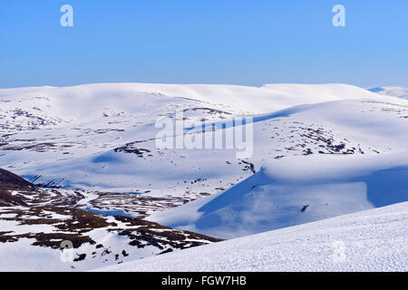 Blick gegenüber Cairngorm Mountain Ski Centre, Aviemore, schottischen Highlands, UK Stockfoto