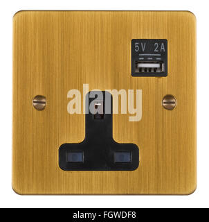 13 Amp UK Wand-Steckdose mit USB-Ladebuchse auch. Stockfoto