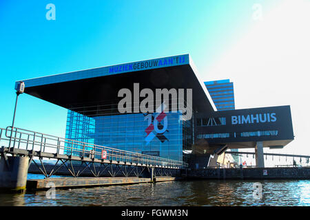 Bimhuis jazz Concert Hall, die Bestandteil der Muziekgebouw aan't IJ Musikveranstaltungen, Amsterdam, Niederlande Stockfoto