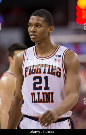 Madison, WI, USA. 21. Februar 2016. Illinois Fighting Illini Wache Malcolm Hill #21 während der NCAA Basketball-Spiel zwischen Illinois Fighting Illini und die Wisconsin Badgers am Kohl Center in Madison, Wisconsin. Wisconsin besiegte Illinois 69-60. John Fisher/CSM/Alamy Live-Nachrichten Stockfoto