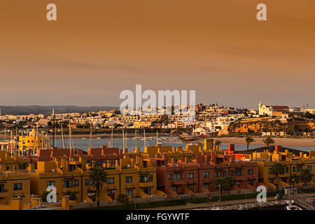 Praia da Rocha bei Dämmerung, Algarve, Portugal Stockfoto