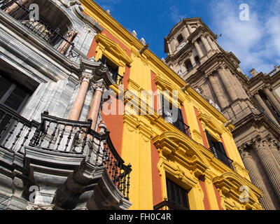 Bischöflichen Bischofspalast und die Kathedrale, Stadt Malaga Costa del Sol Andalusien Südspanien Stockfoto