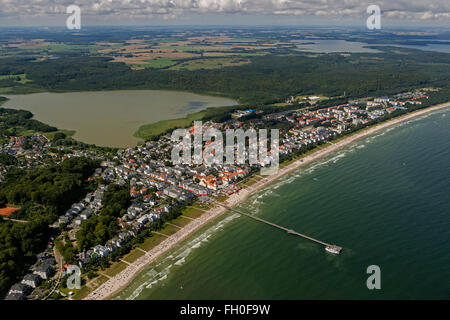 Luftaufnahme, Strand in Binz mit Kurhaus Binz, mit Badesteg, Binz, Rügen, Mecklenburg-Vorpommern, Deutschland, Europa, Luftbild, Stockfoto