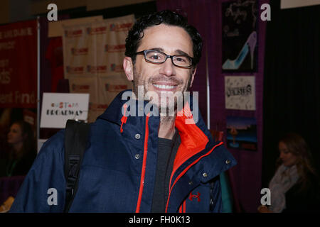 Tag eins des BroadwayCon im New York Hilton Midtown Hotel.  Mitwirkende: Christopher Gattelli Where: New York, New York, Vereinigte Staaten von Amerika bei: 22. Januar 2016 Stockfoto