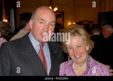 General Lord Richard Dannatt und Ehefrau Philippa (Pippa) 1990er Jahre UK HOMER SYKES Stockfoto