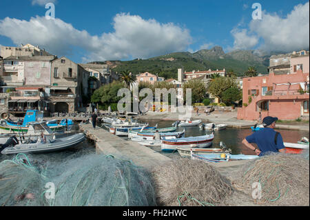 Das malerische Fischerdorf Erbalunga. Cap Corse. Korsika. Frankreich Stockfoto