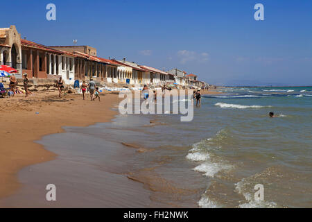 GUARDAMAR DEL SEGURA, Spanien - 3. Juli 2013: Guardamar ist eine Gemeinde der Provinz Alicante liegt an der Mündung von der Stockfoto