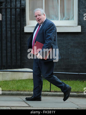 London, UK. 23. Februar 2016. Patrick McLoughlin gesehen in der Downing Street am 23. Februar 2016 in London Stockfoto