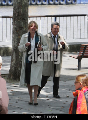 Emma Thompson, Dustin Hoffman, Dreharbeiten letzte Chance Harvey London (Kredit Bild © Jack Ludlam) Stockfoto