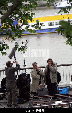 Emma Thompson, Dustin Hoffman, Dreharbeiten letzte Chance Harvey London (Kredit Bild © Jack Ludlam) Stockfoto