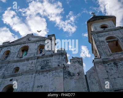 Kirche von Guadalupe Fassade in Granada, Nicaragua, Mittelamerika Stockfoto