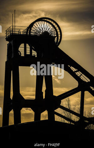 Silhouette der alten Zeche Puppen Stockfoto