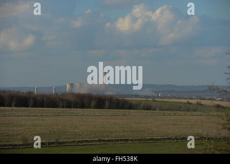 23. Februar 2016. Didcot Kraftwerk Explosion, Didcot Oxfordshire. kurz nach dem Urknall Credit: ImageSelect/Alamy Live News Stockfoto