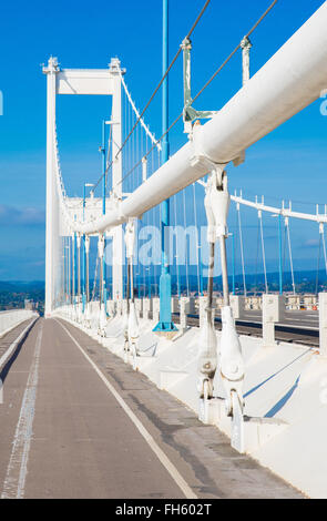 Die Severn Bridge über den Severn Mündung zwischen England und Wales und beinhaltet eine Brücke über den Fluss Wye Stockfoto