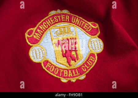 Nahaufnahme eines traditionellen Manchester United Football Club Badge Stockfoto