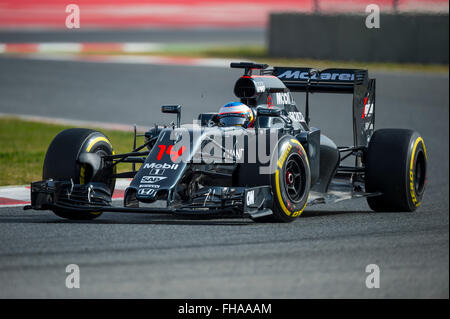 Montmelo, Spanien. 23. Februar 2016. Fahrer Fernando Alonso.  Team McLaren. Formel 1 Testtage am Circuit de Catalunya. Montmelo, Spanien. 23. Februar 2016 Credit: Miguel Aguirre Sánchez/Alamy Live-Nachrichten Stockfoto