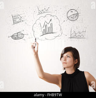 Junge Dame skizzieren finanzielle Diagramm Icons und Symbole Stockfoto