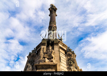 Das Columbus-Denkmal ist ein 60 Meter hohe Denkmal für Christopher Columbus am unteren Ende der La Rambla, Barcelona, Spanien Stockfoto