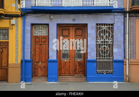 Charakteristische architektonische Merkmale in El Cabanyal-El Canyamelar Bezirk, Valencia, Spanien Stockfoto