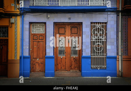 Charakteristische architektonische Merkmale in El Cabanyal-El Canyamelar Bezirk, Valencia, Spanien Stockfoto