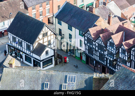 Blick über die Stierkampfarena in Ludlow Innenstadt von St Laurence Kirche Turm, Ludlow, Shropshire Stockfoto