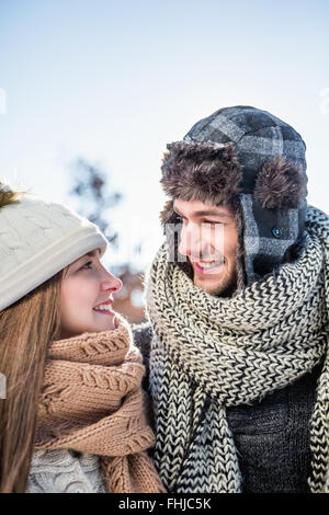 Porträt des Paares in Winterkleidung Stockfoto
