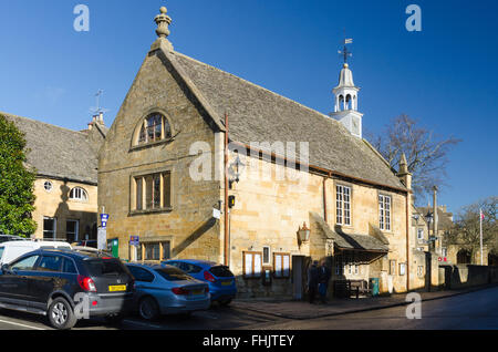 Das Rathaus im Zentrum von Chipping Campden in den Cotswolds Stockfoto