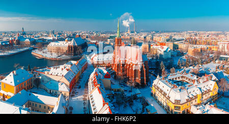 Aerial Panorama von Breslau in der Wintermorgen Stockfoto