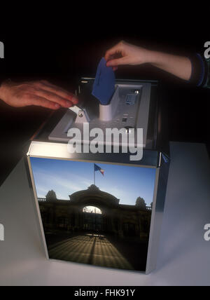 Das Rennen der Elysee-Palast ist geöffnet, Paris, Frankreich Stockfoto