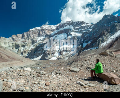 Eine Wanderung an der Plaza Francia, South Face des Aconcagua Stockfoto