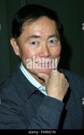 George Takei an Collectormania coventry Stockfoto