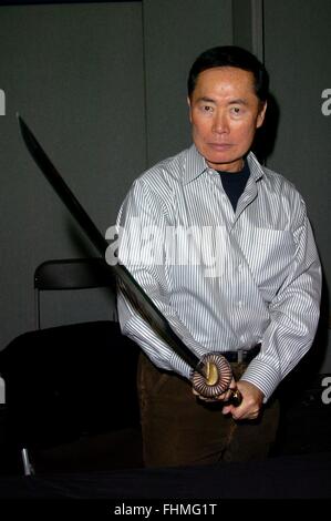 George Takei an Collectormania coventry Stockfoto