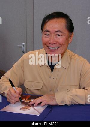 George Takei an Collectormania coventry Stockfoto