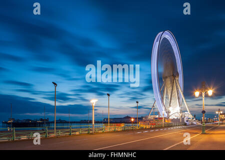 Winterabend am Rad Brighton, East Sussex, England. Stockfoto