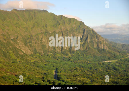 Panoramablick über Koolau Berge reichen von der Pali Lookout, Oahu, Hawaii, USA Stockfoto