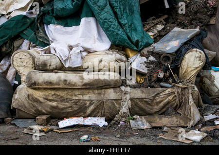 Hochwasserschäden in Radcliffe, Manchester. Zerstörung und Beschädigung durch den Weihnachtstag Überschwemmungen im Jahr 2016 Stockfoto