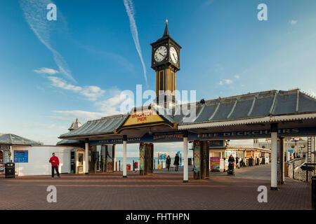 Brighton Pier Eingang, East Sussex, England. Stockfoto