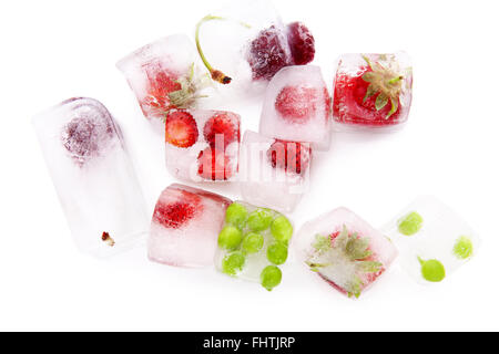 Sommerobst und Gemüse. Stockfoto