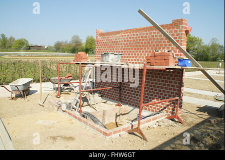 Bau eines Gewächshauses, Brick-wall Stockfoto