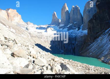 Wandern bis zu den Drei Türmen, Torres del Paine Nationalpark, Patagonien, Chile Stockfoto