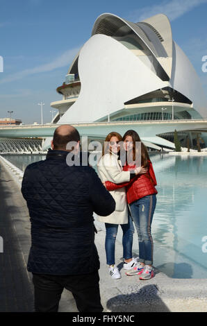 Schnappschüsse am Palau de Les Arts Reina Sofia, Valencia, Spanien Stockfoto