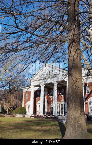 Ein Essen Club befindet sich im Prospect Avenue (The Street) auf dem Campus der Ivy League Princeton University college Stockfoto