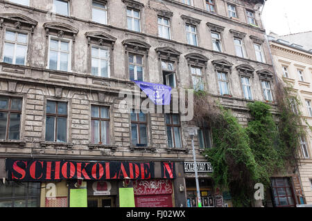 BERLIN, Mai 05: das "Schololade" Haus in der Ackestrasse in Berlin-Mitte am 15. Mai 2015. Stockfoto