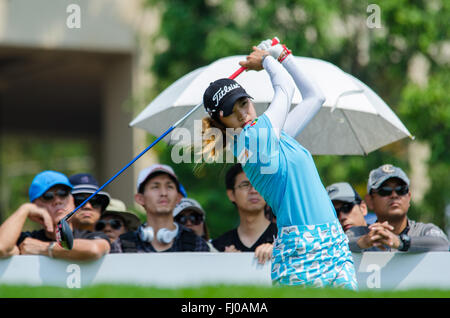 Chonburi, Thailand. 27. Februar 2016. CHONBURI - 27. Februar: Leiter T. von Thailand in Honda LPGA Thailand 2016 im Siam Country Club, Pattaya Old Course am 27. Februar 2016 in Chonburi, Thailand. Bildnachweis: Chatchai Somwat/Alamy Live-Nachrichten Stockfoto