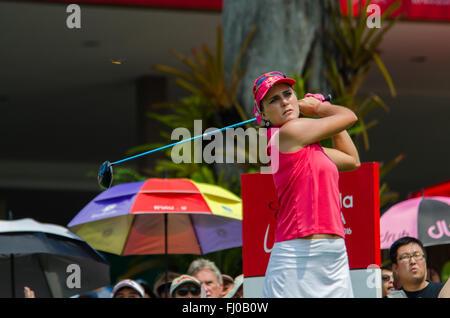 Chonburi, Thailand. 27. Februar 2016. Lexi Thompson von Staaten in Honda LPGA Thailand 2016 im Siam Country Club, Pattaya Old Course am 27. Februar 2016 in Chonburi, Thailand. Bildnachweis: Chatchai Somwat/Alamy Live-Nachrichten Stockfoto