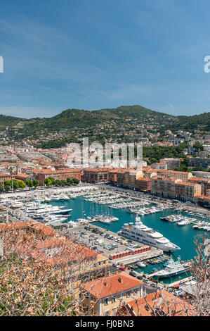 Panorama hoch Ebene Weitwinkel Blick auf den Hafen von Nizza, Frankreich, Cote d ' Azur Stockfoto