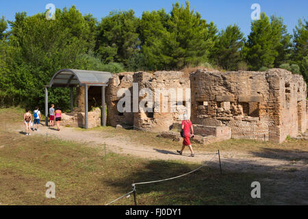 Olympia, Peloponnes, Griechenland.  Das antike Olympia.  Das Leonidaion Thermae oder Bäder, 3. bis 6. Jahrhundert n. Chr. aus. Stockfoto