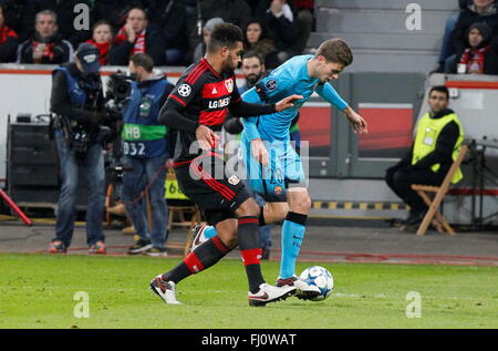 Marc Bartra während der Champions League Spiel Bayer Leverkusen - FC Barcelona 9. Dezember 2015 in der Bay Arena, Leverkusen, Stockfoto